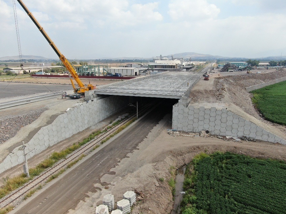 400-21 KK No’lu Toprakkale-Osmaniye devlet yolunun 80-50 KK No’lu Toprakkale İY AYR-Osmaniye çevreyolu arabası bsk kaplama yapım